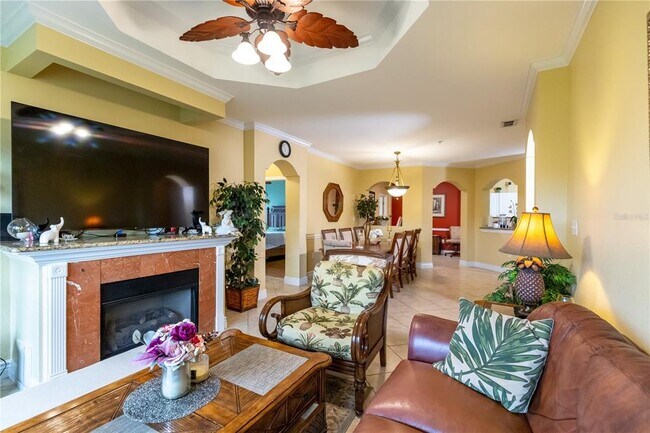 Building Photo - 2724 Via Murano