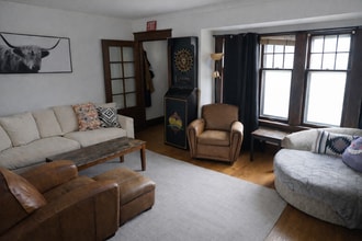 Building Photo - 3284 N Oakland Ave