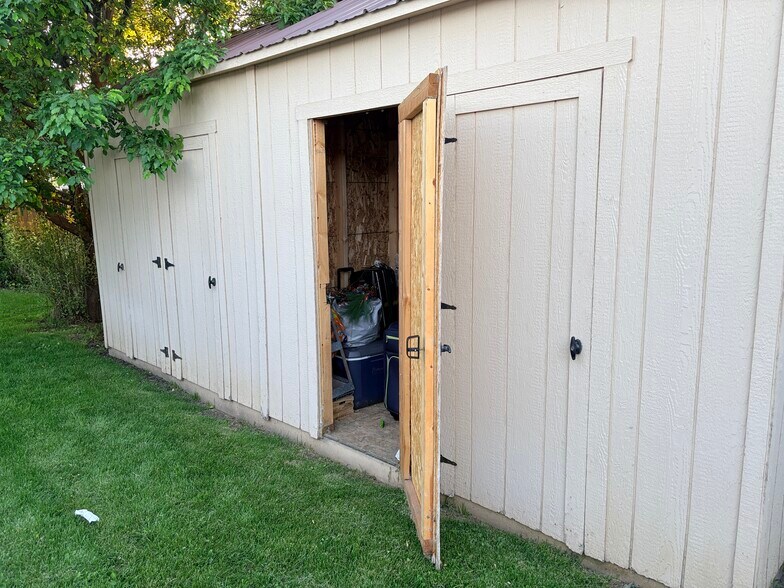 Storage space $25/month - 375 W 550 N