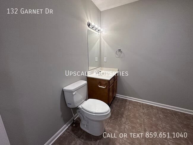 Building Photo - 132 Garnet Dr