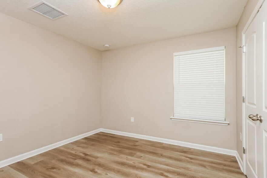 Building Photo - 3199 Hidden Meadows Ct