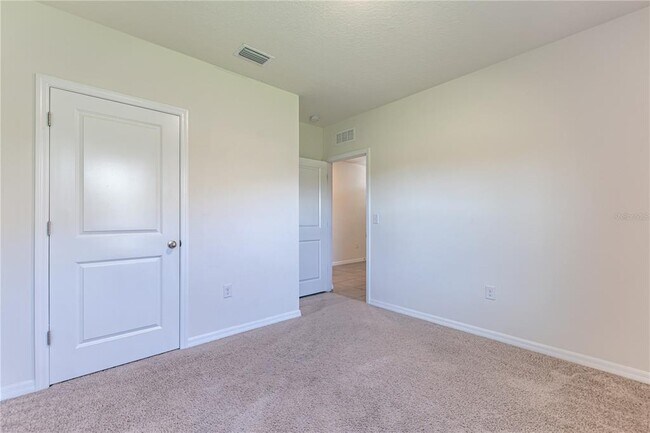Building Photo - 35525 Stella Vast Dr