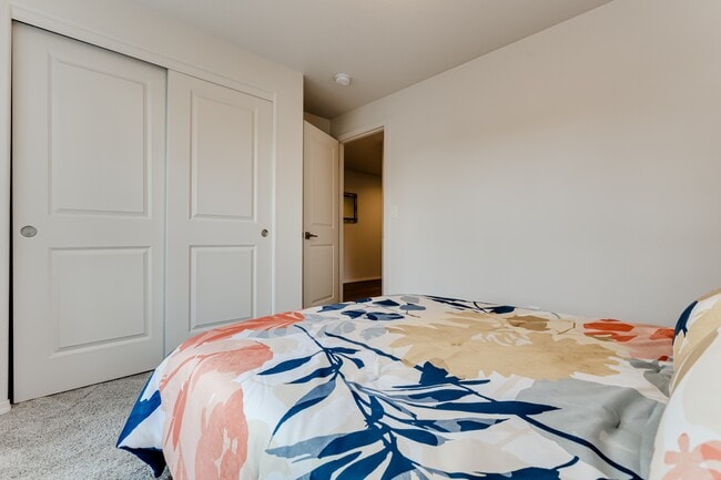 Building Photo - 1526 McKinley St