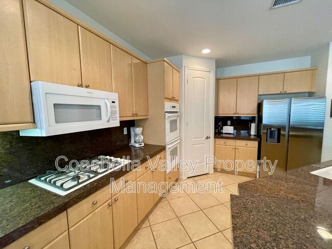 Building Photo - 168 Via Martelli