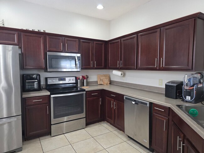 Building Photo - Three Bedroom Townhome at Carter Glen in Orlando