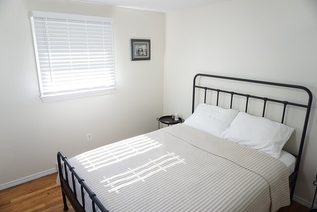 Building Photo - 21 Heritage Cir