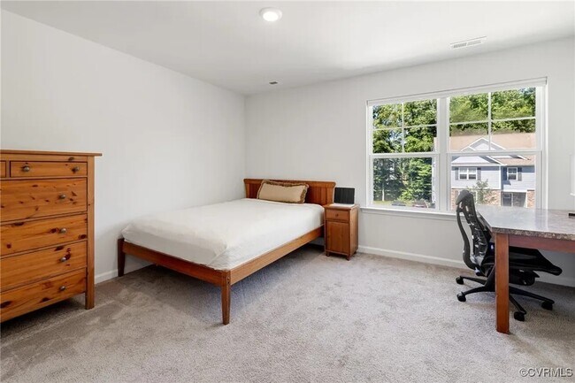 Building Photo - 5713 Brailen Dr