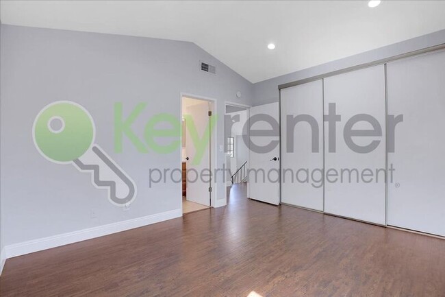 Building Photo - 3462 Bridgeford Dr