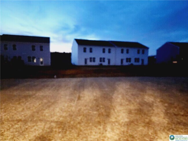 Building Photo - 1104 Martin Rd