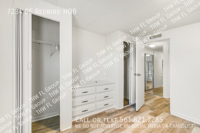 Building Photo - 7234 SE Redbird Cir