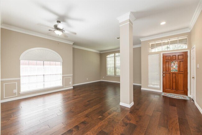 Building Photo - 4523 Wavertree Dr