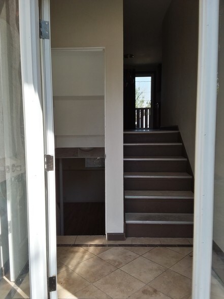 Building Photo - 1842 Penninger Dr