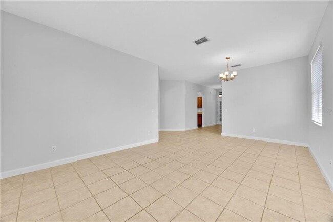 Building Photo - 164 Cork Way