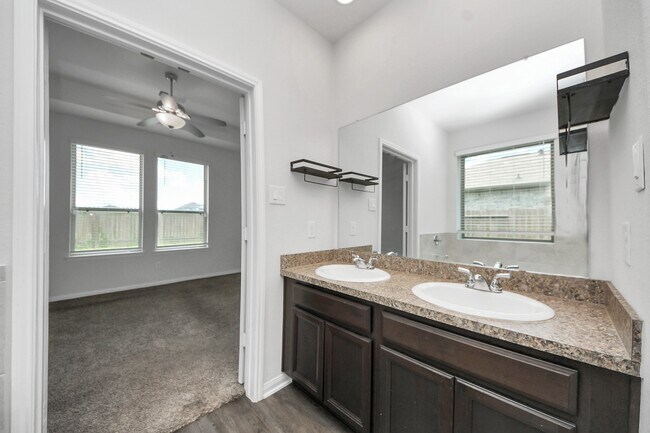 Building Photo - 15837 Roberto Clemente Ct