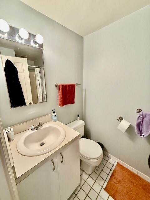 Building Photo - 147 Appleton St