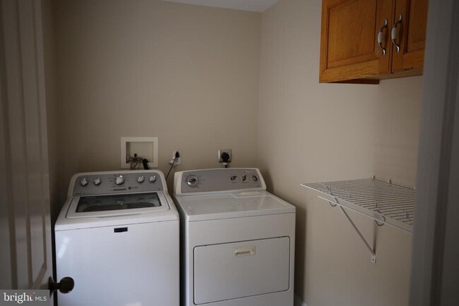Building Photo - 3244 Skippack Pike