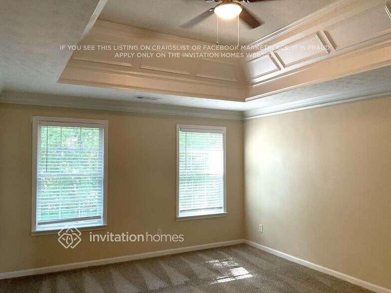 Building Photo - 1594 Stephens Pond View