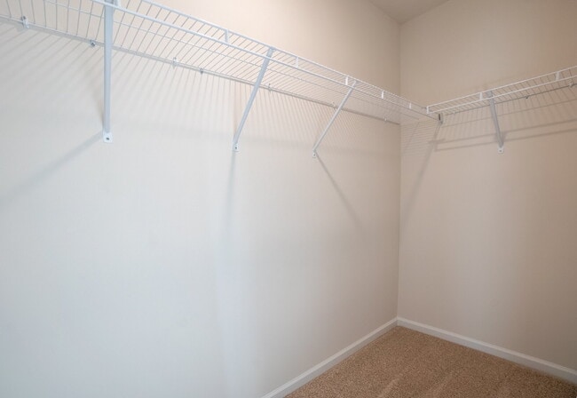 Building Photo - End unit! Available Early June!