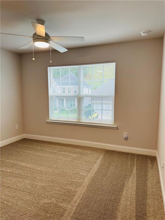 Building Photo - 4800 Sierra Creek Dr NE