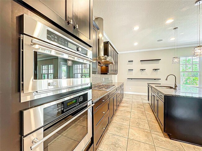 Building Photo - 9421 Dugard Ct