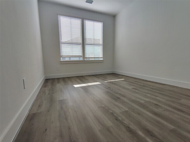 Building Photo - 3263 Sauce Pan Wy