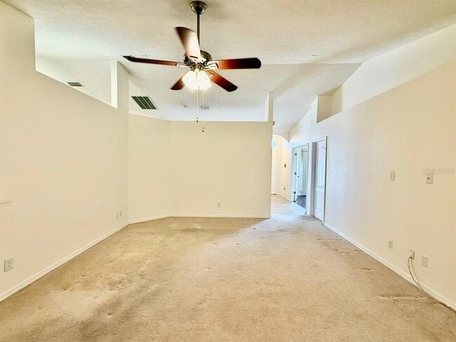 Building Photo - 9815 La Vonda St