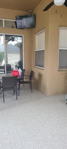 Building Photo - 2847 Majestic Isle Dr