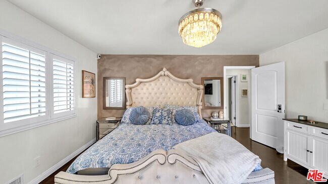 Building Photo - 22736 Cavalier St