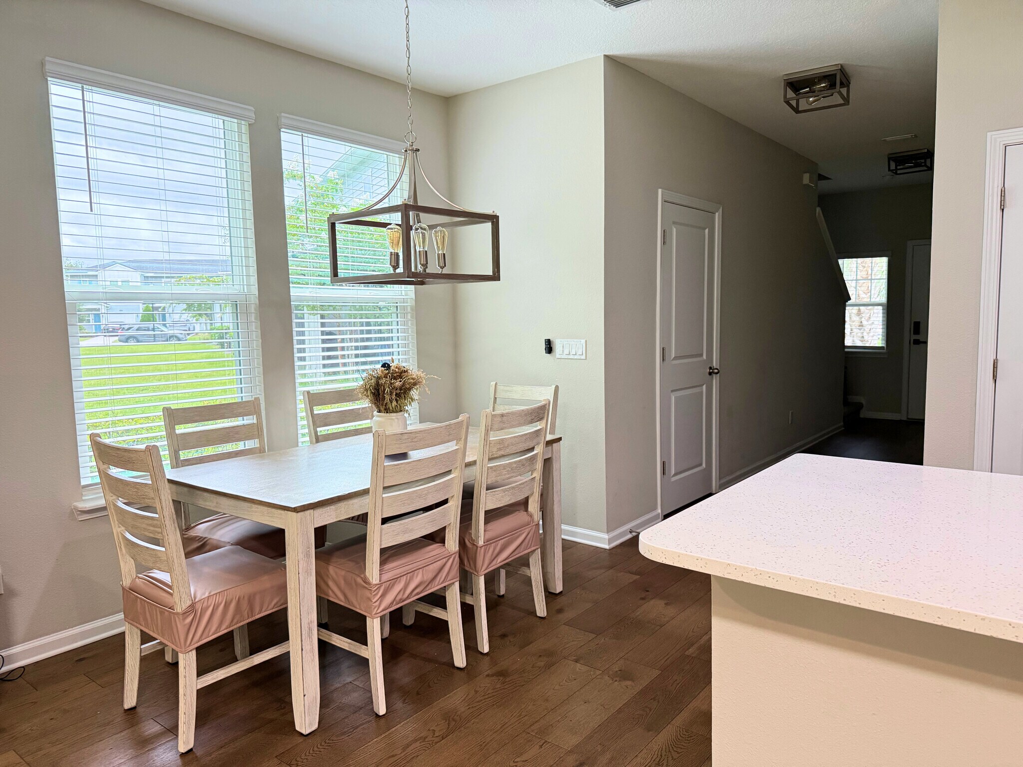 Building Photo - 7161 Jareth Dr