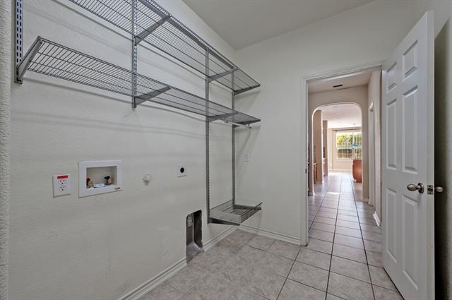 Building Photo - 6500 Hickory Hill Dr