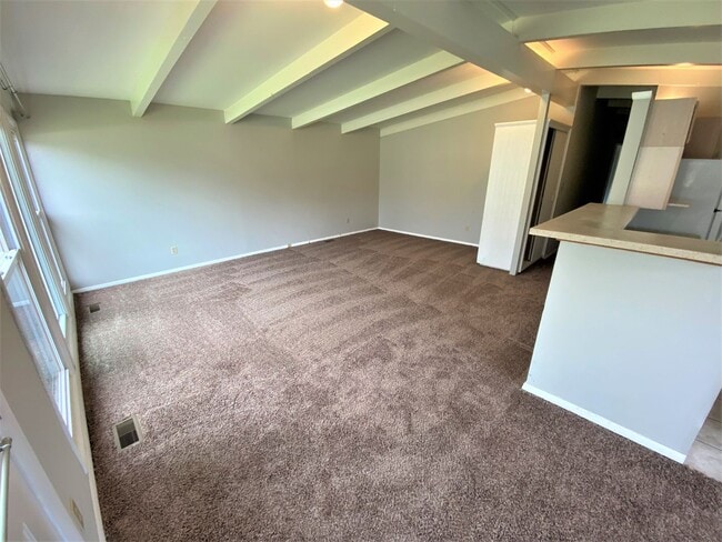 Building Photo - 3 Bedroom - Upper Arlington