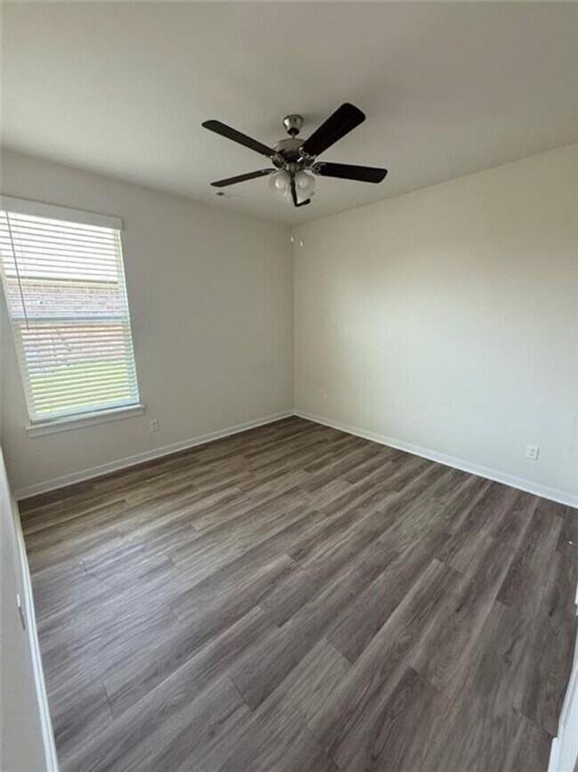 Building Photo - Beautiful Home in a Great Location