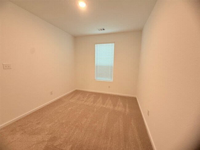 Building Photo - 24657 Monarch Forest Dr