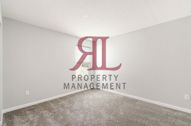 Building Photo - 5622 Branchville Dr