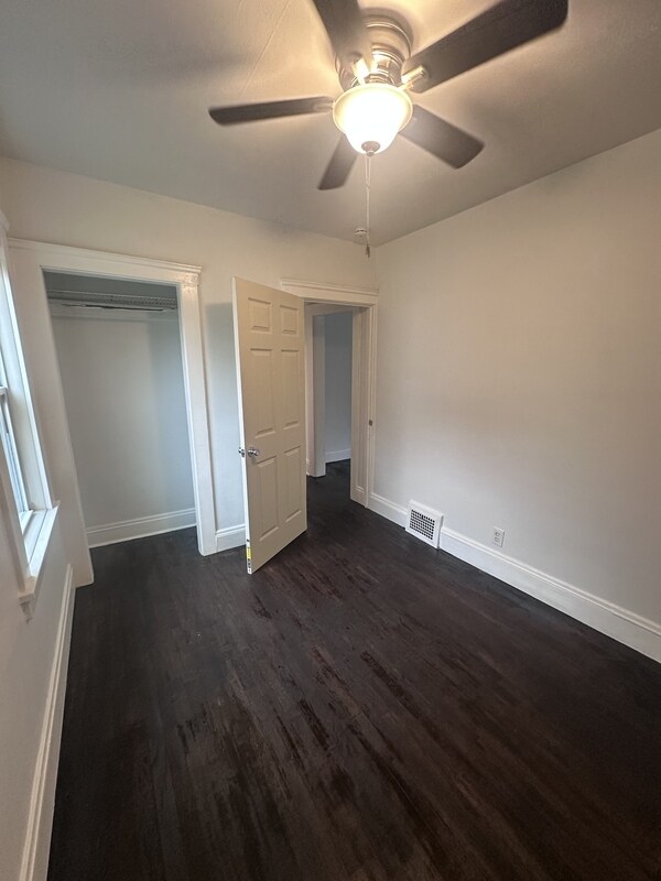 Building Photo - 3229 W 32nd St