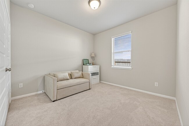 Building Photo - 32226 Cedar Crst Dr