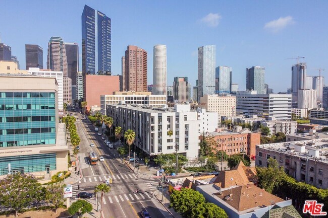 Building Photo - 1234 Wilshire Blvd