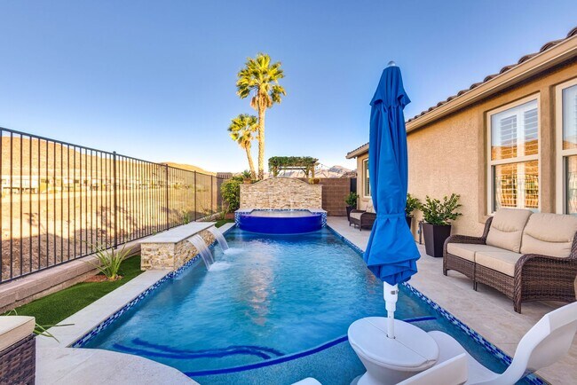 Building Photo - MacDonald Ranch Dream Home with Resort Style Backyard