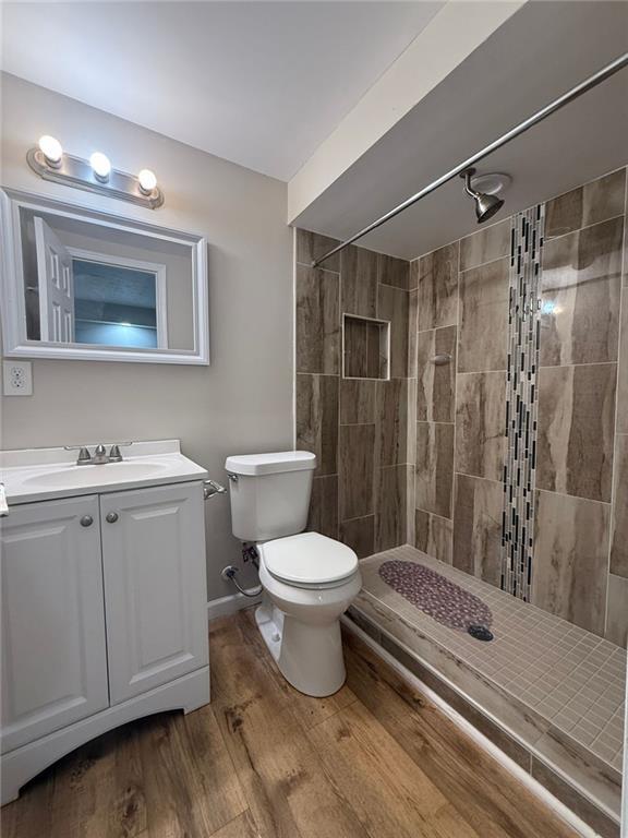 Building Photo - 8856 Gateridge Ct