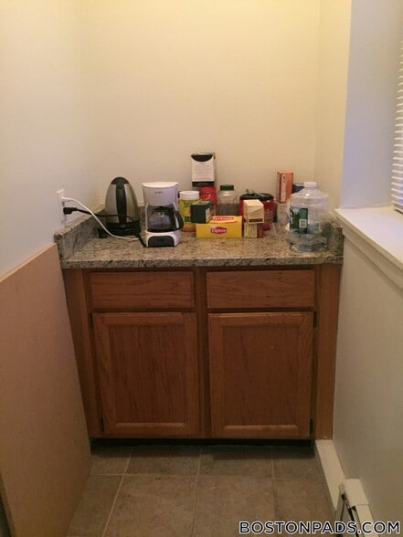 Building Photo - 1426 Commonwealth Ave