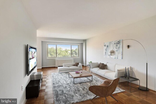 Building Photo - Welcome to The Towers!! This gem of a studio is nestled in a quiet neighborhood in Wesley Heights.