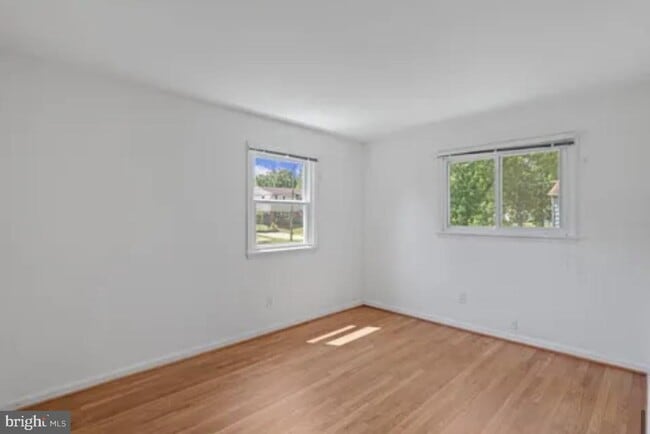 Building Photo - 4702 Eaton Pl