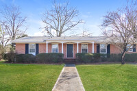 Building Photo - 1110 Universal Dr