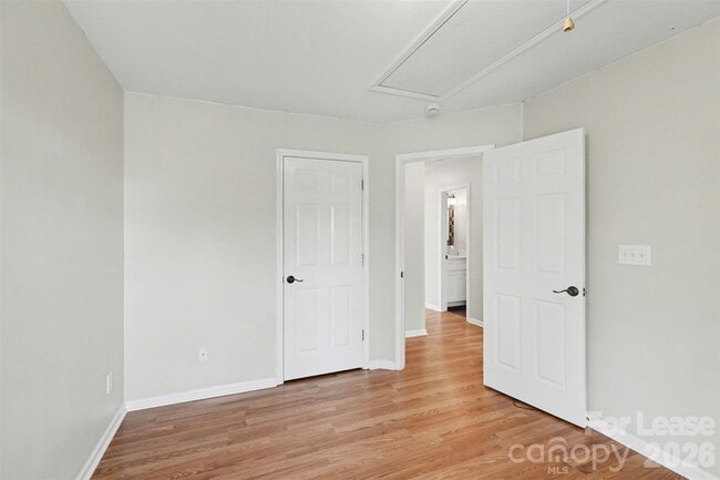 Building Photo - 4962 Bentgrass Run Dr