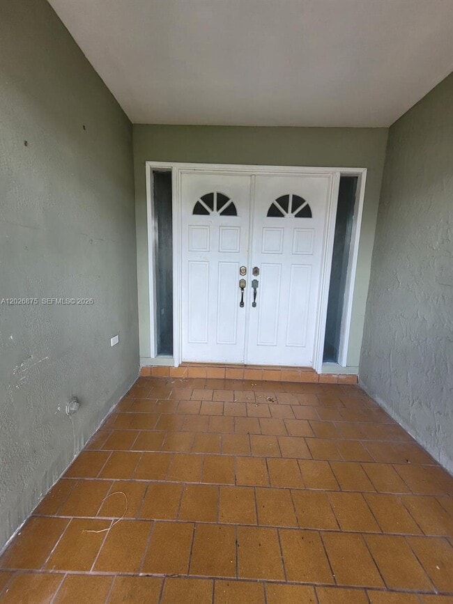 Building Photo - 2438 SW 109th Ct