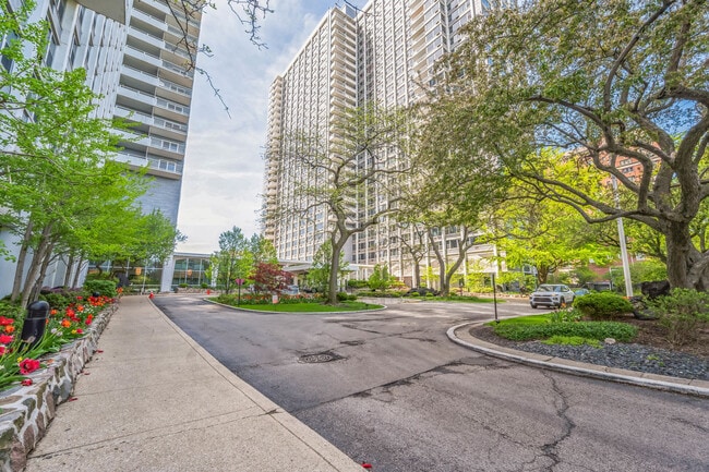 Building Photo - 4250 N Marine Dr