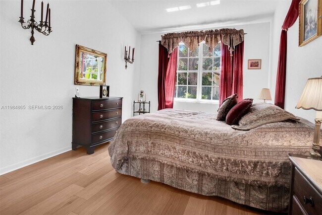 Building Photo - 18860 SW 25th Ct