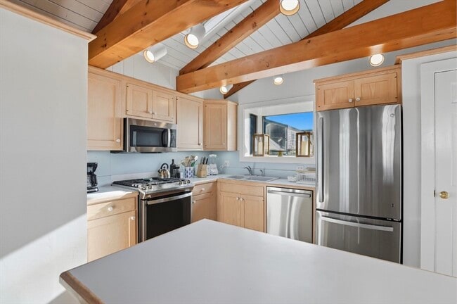 Building Photo - 26 Tennessee Ave