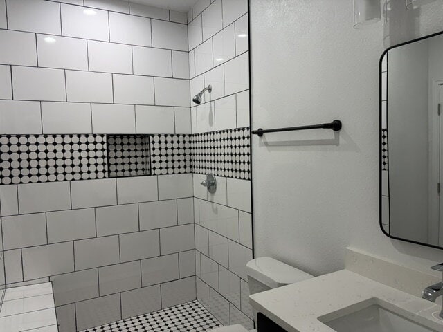 Building Photo - New Construction Duplex Minutes from Downtown San Antonio