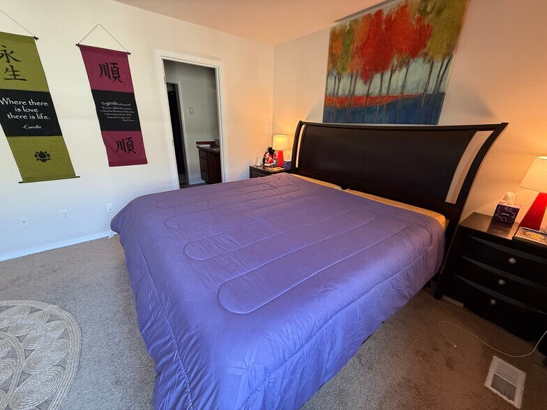 Master Bedroom 03 - 4586 Campbell Park Loop